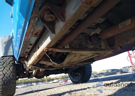 2010 Jeep Wrangler Unlimited Sport from USA, damaged, VIN 1J4BA3H17AL226227